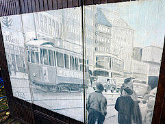 Bild 4b: Historische Straßenbahn in Harburg von Künstler Kai Teschner (Foto Gisela Baudy)