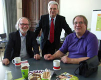von links nach rechts: Jürgen Marek (GAL), Manfred Schulz (SPD), Jürgen Heimath (SPD) (Foto Gisela Baudy)